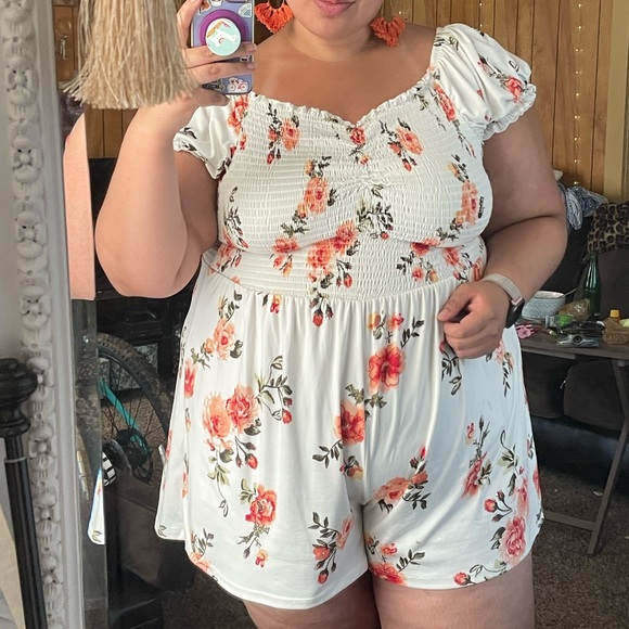 Rue21+ Romper - Picture 5 of 6